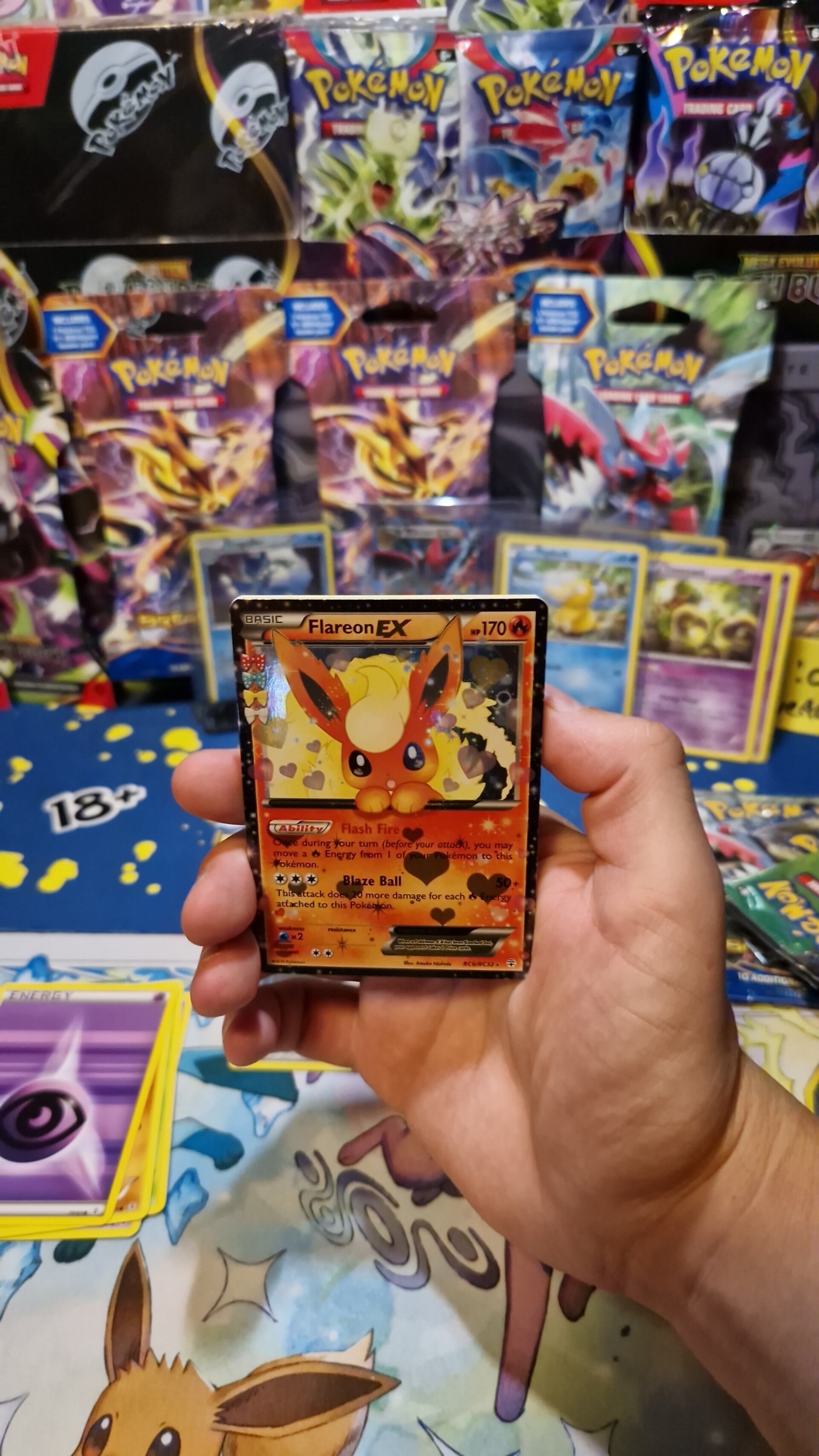 hoeveel nieuwe pokemon kaarten verschijnen er ieder jaar?