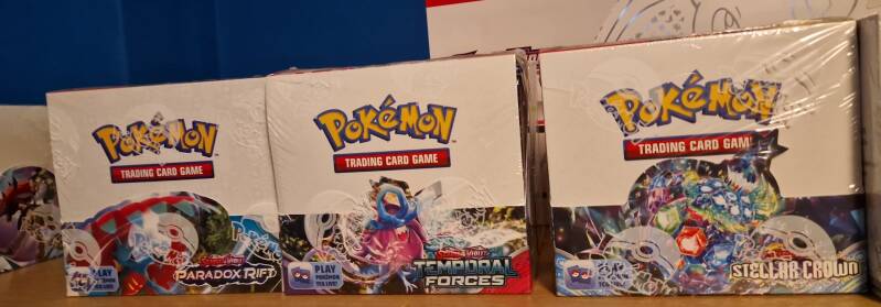 Wat is een Pokemon booster box?