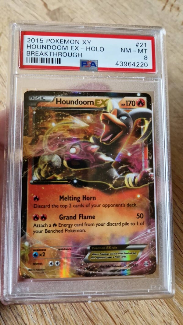 Houndoom EX 21/162 PSA 8 XY Breakthrough 2015