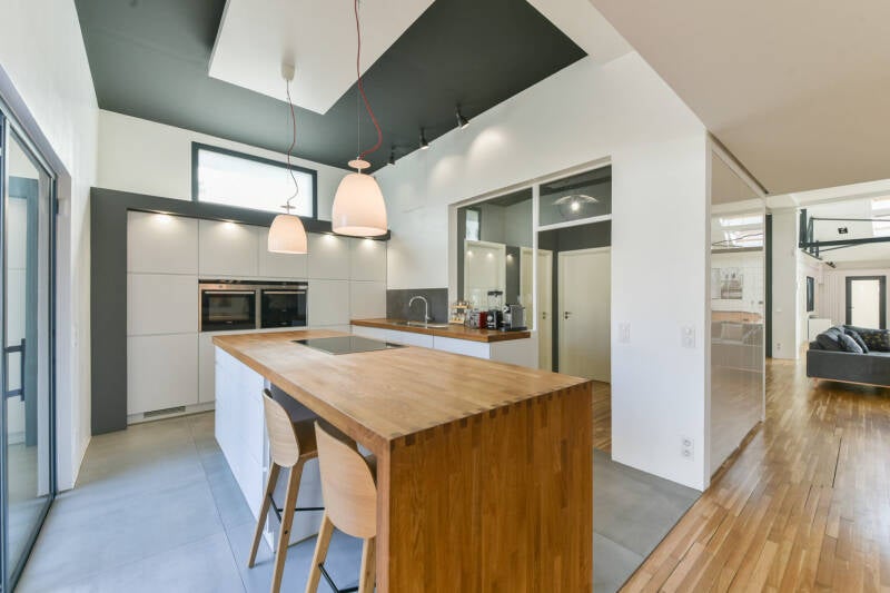 agencement d'hôtel de luxe, agencement d'office de tourisme, agencement d'université, agencement en mobilier et décoration pour Appart'Hotel, agencement en mobilier et décoration pour EHPAD, agencement en mobilier et décoration pour hôpitaux, agencement e