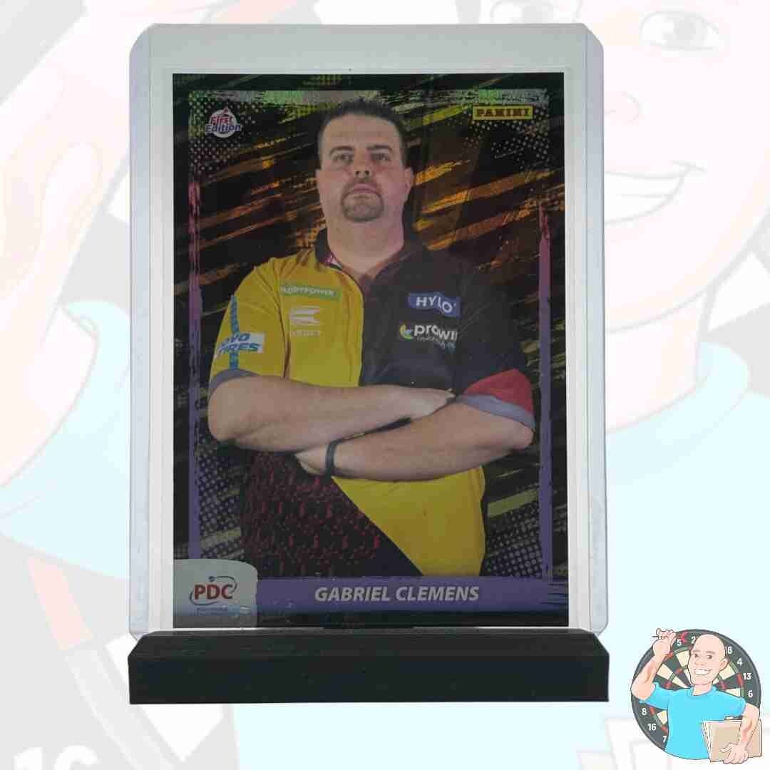 Gabriel Clemens Purple Parallel 036/180 – Panini PDC World Championship 2025