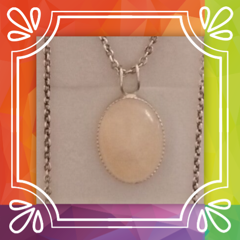 Oval Pendant Necklace