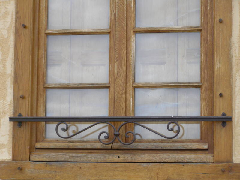 Barre d'appuis de fenetre simple en fer forgé