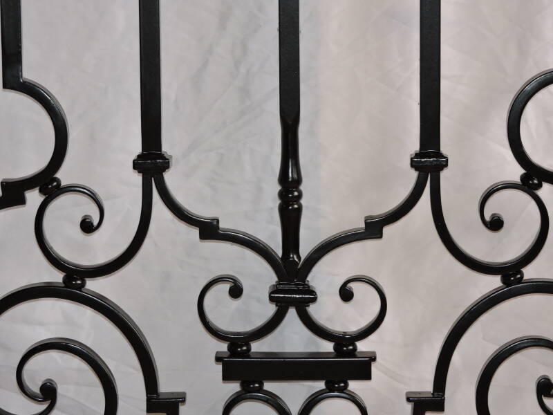 Détail grille fenêtre fe forgé