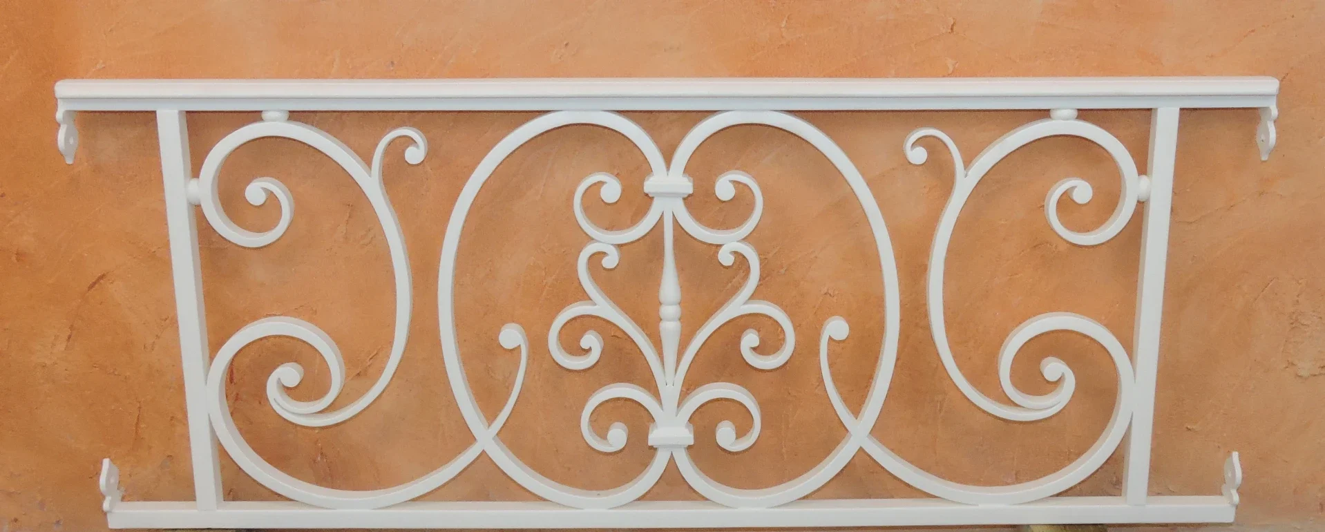 Garde-corps de fenêtre en fer forgé haut de gamme – fabrication artisanale