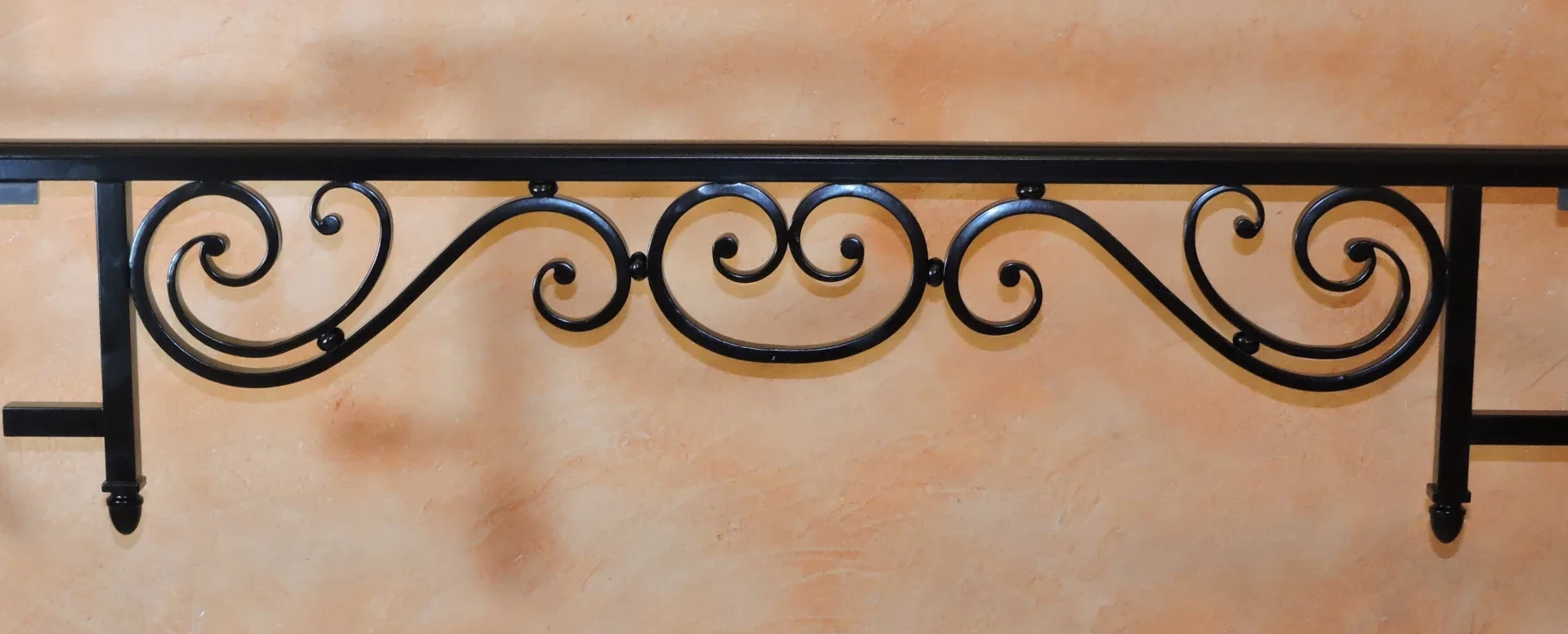 Barre d'appuis de fenetre fer forgé  Lubiana