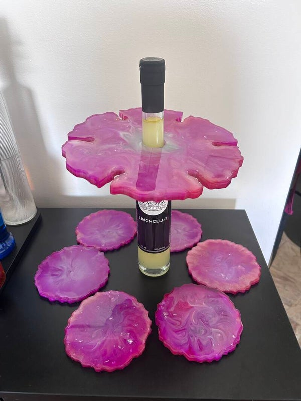 Magenta Wineglass & Wine bottle Holder