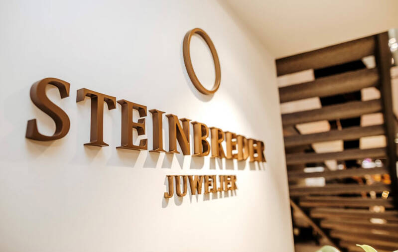 steinbreder-internet-standard-q3b6u0.jpg