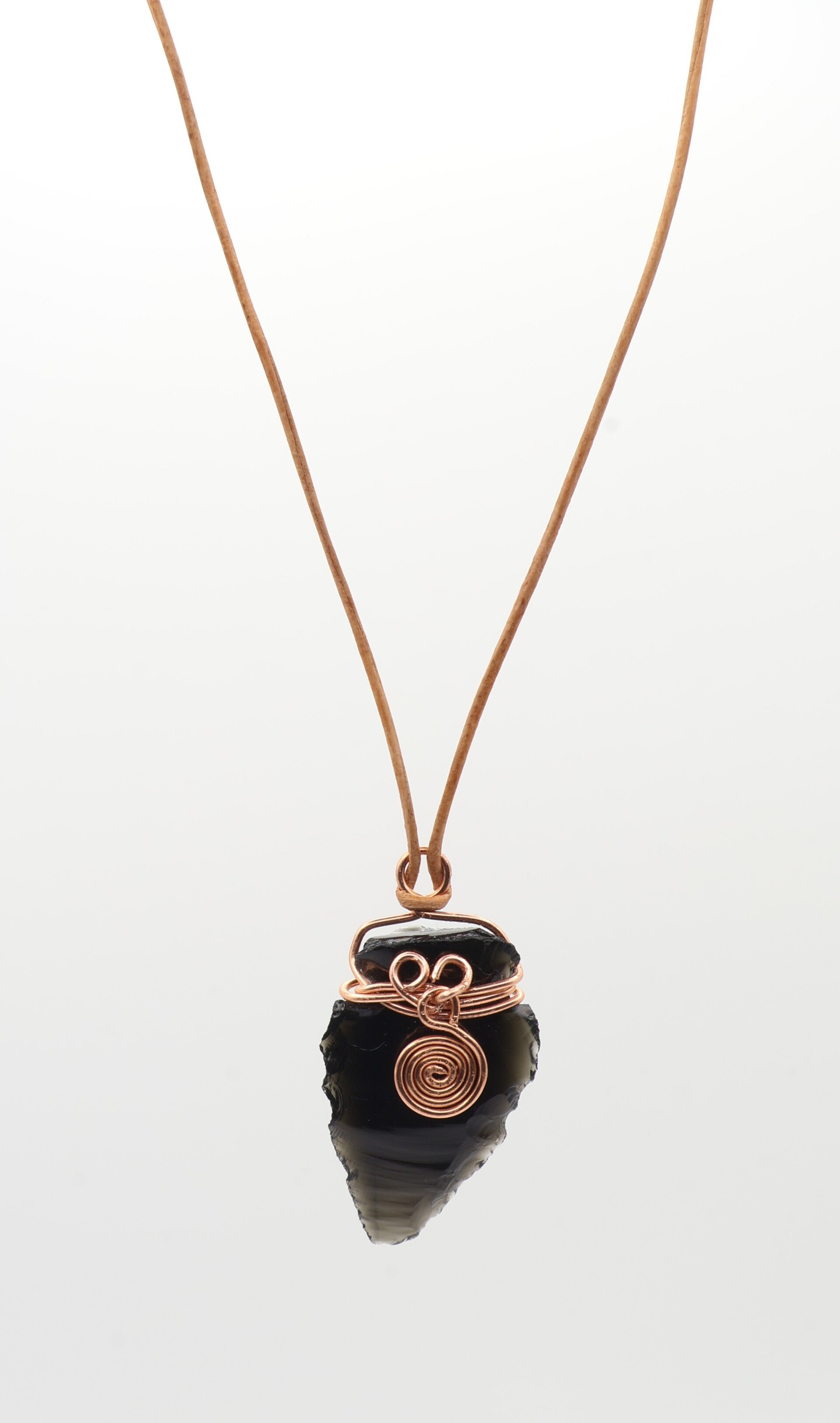 Obsidiaan hanger