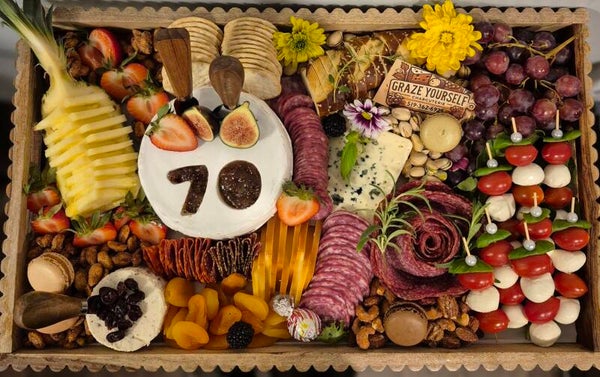 The Grand Graze (21” x 14”) or (18" round)