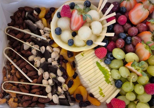 Snack & Shine 13" x 10"