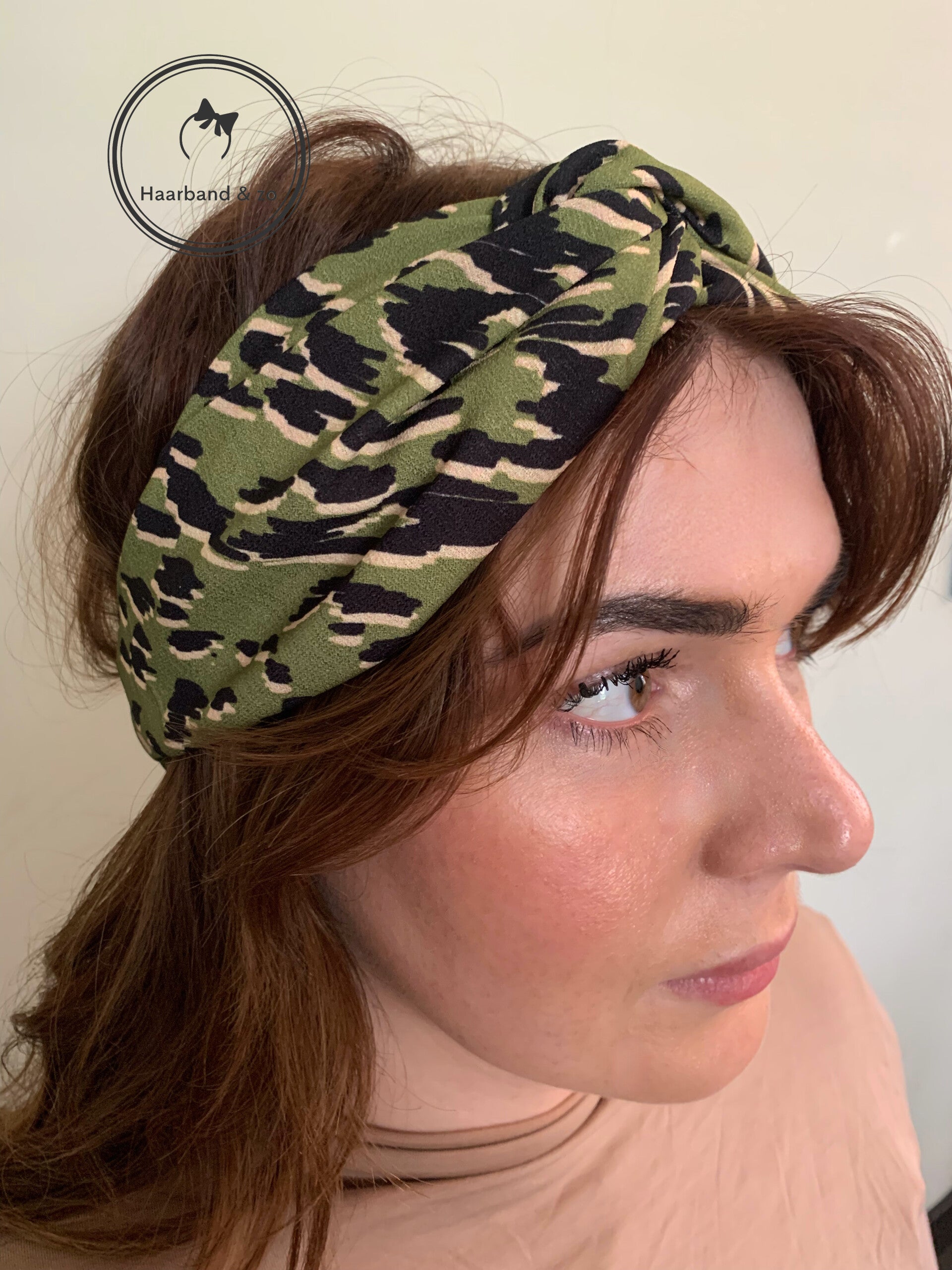 Haarband & zo, Elastische haarband met elastische band in dierenprint, groen (art.nr. 112-02)