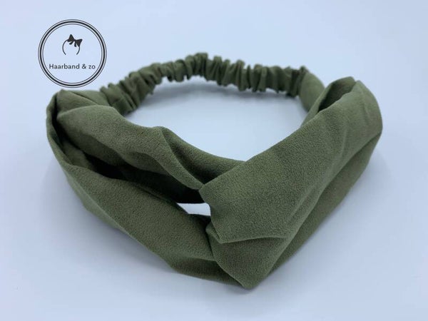 Elastische haarband met twist in suedelook, olijfgroen. (art.nr. 122-08)
