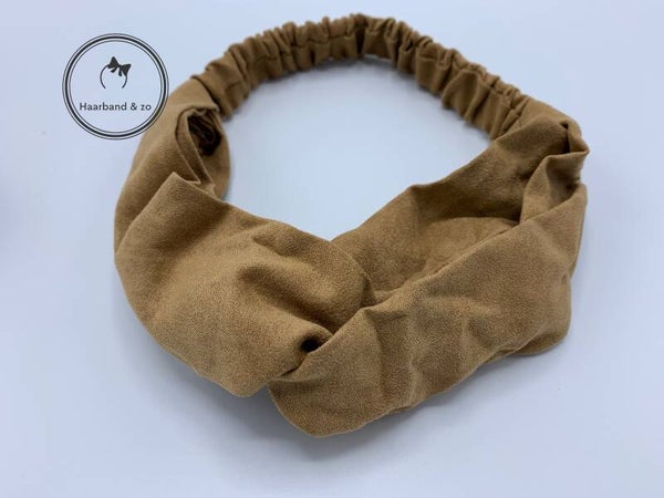 Elastische haarband met twist in suedelook, khaki. (art.nr. 122-12)