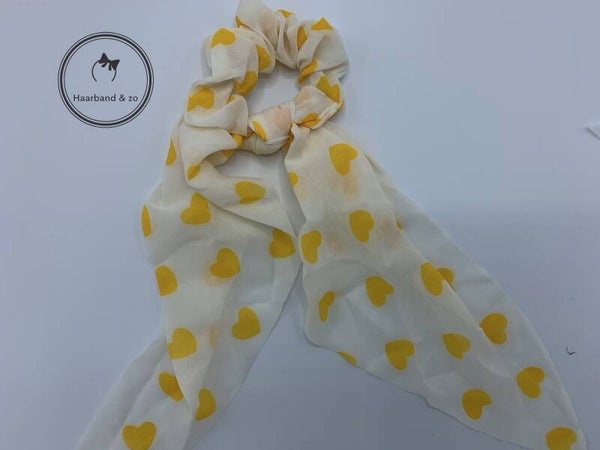 Sjaal scrunchie (wokkel / frutsel) hartjesmotief, creme/geel (209-03)