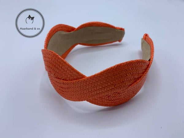 Booghaarband van riet met overslagen in de kleur oranje (art.nr. 271-04)
