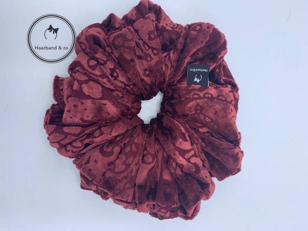 Haarband & zo XL-scrunchie in velours bordeaux rood. (art.nr. 274-03)