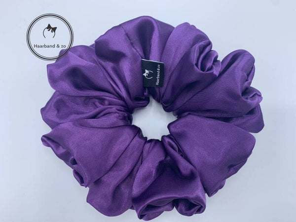 Haarband & zo XL-scrunchie van satijn in paars (art 276-06)