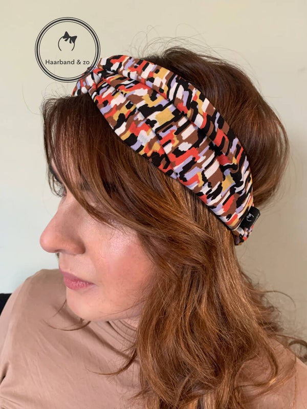 Haarband & zo, Elastische haarband met twist in multicolor print, oranje/bruin (art.nr. 37-03)