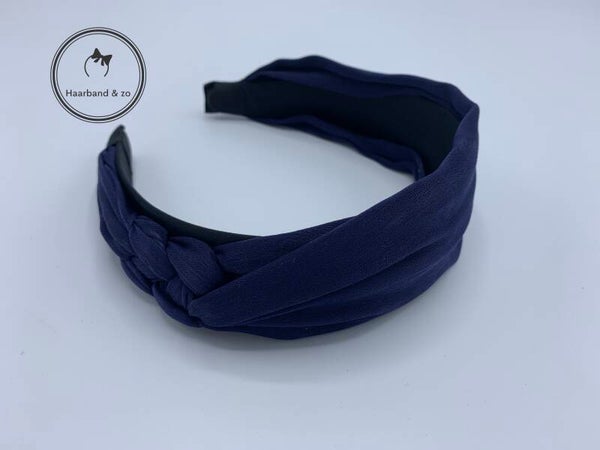 Prachtige booghaarband van glanzend satijn, met vlechteffect, donkerblauw (art. nr. 69-02)