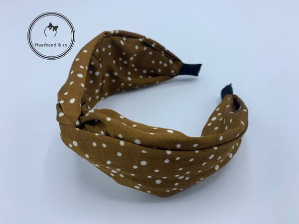 Brede booghaarband met twist van satijn, in stippeltjespatroon, cider met wit (art.nr. 98-05)