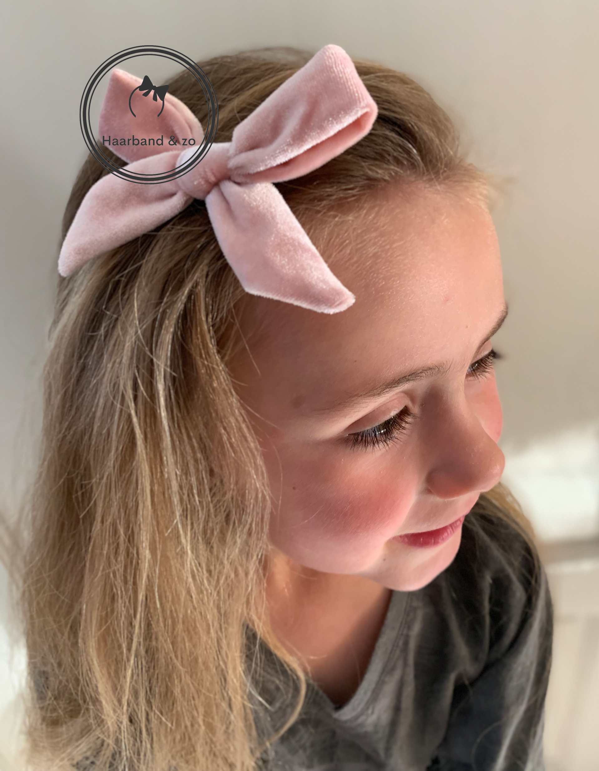 Fluwelen haarstrik met clip, roze (art.nr. 26-02)