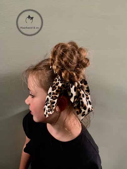 Scrunchie met strik in bruin/zwart tijgerprint (art.nr 191-01)