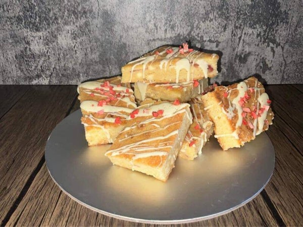 BLONDIES