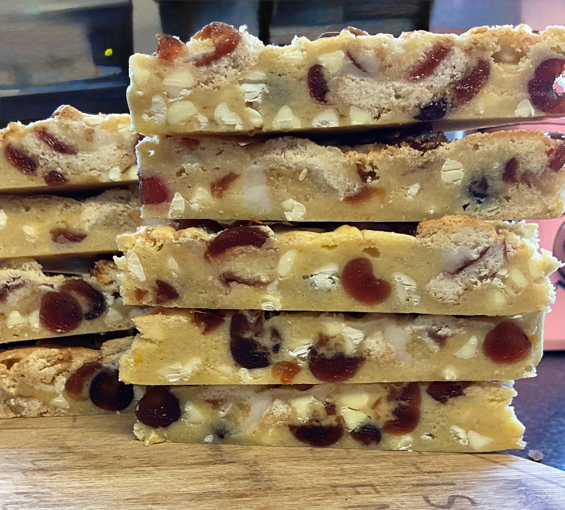 Cherry Bakewell Blondie🍒