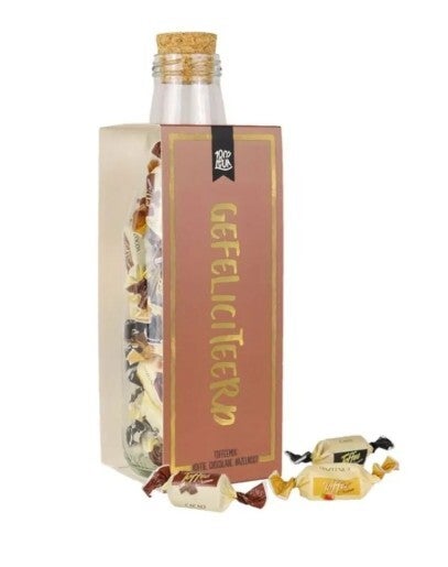 Fles met toffees - gefeliciteerd