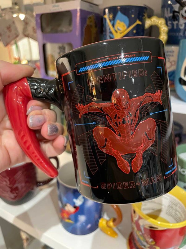 Mok Disneyland Parijs Spiderman Spiderbot