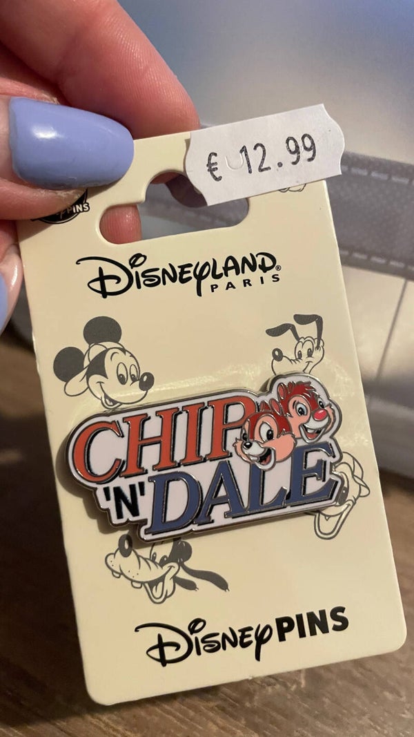 Pin CHIP 'N' DALE