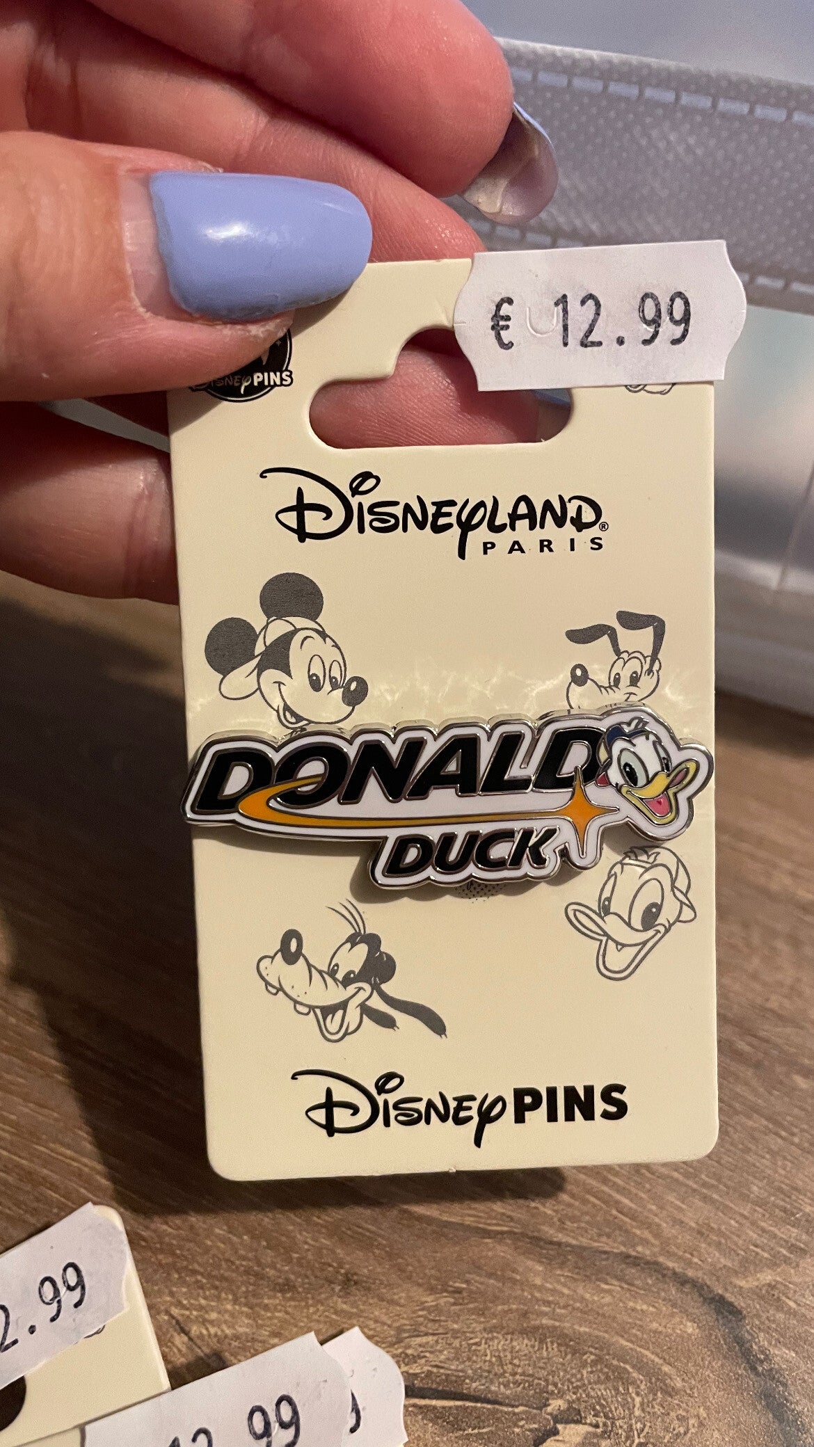 Pin DONALD DUCK