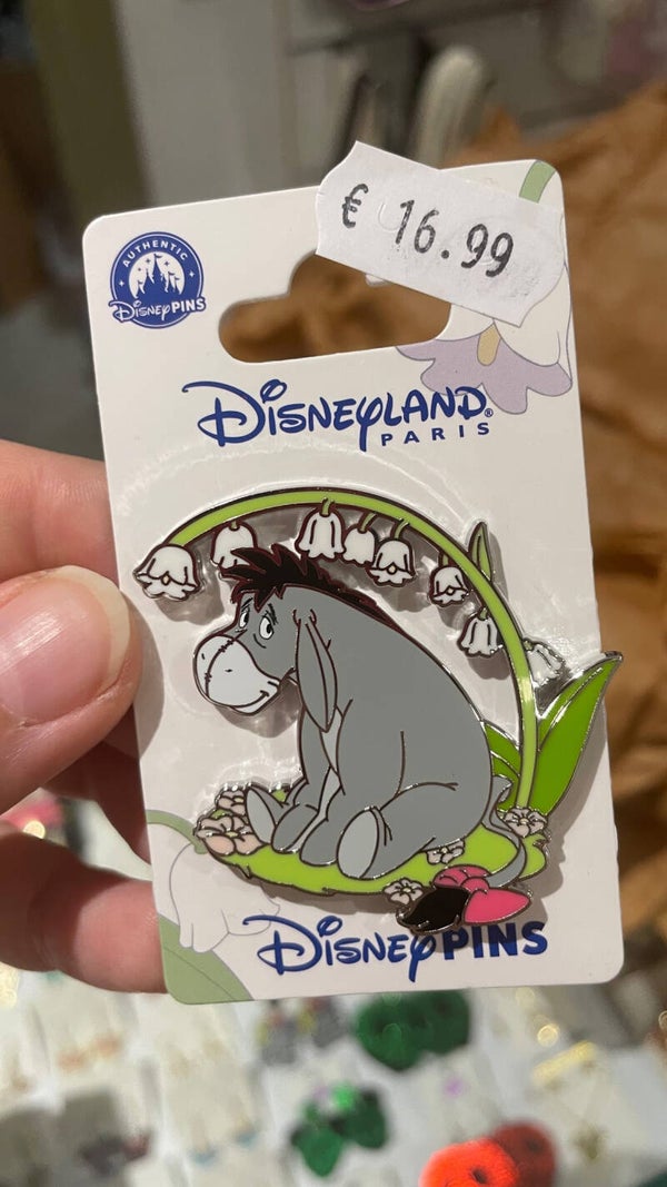 Pin Eeyore mei