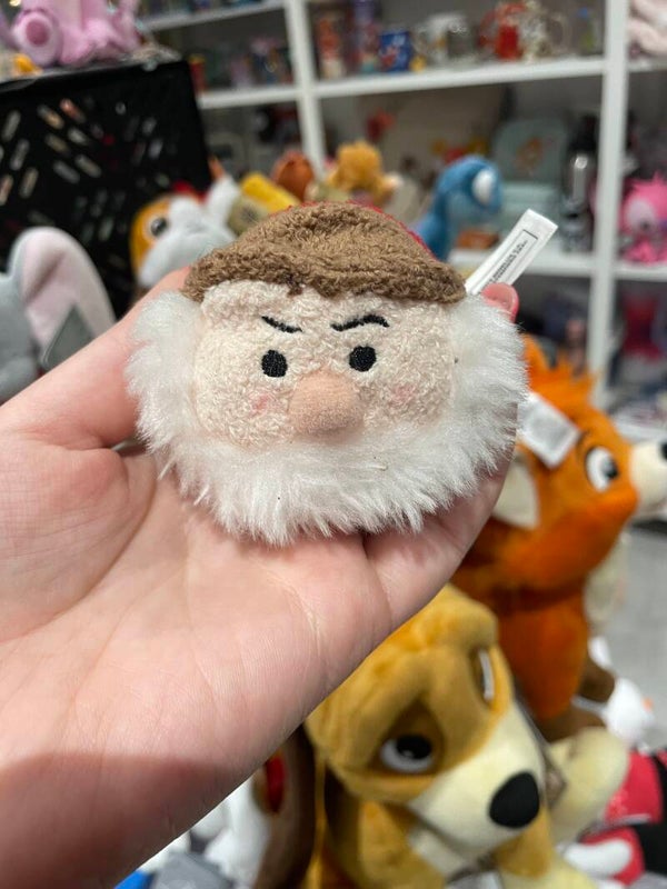Tsum tsum Grumpy
