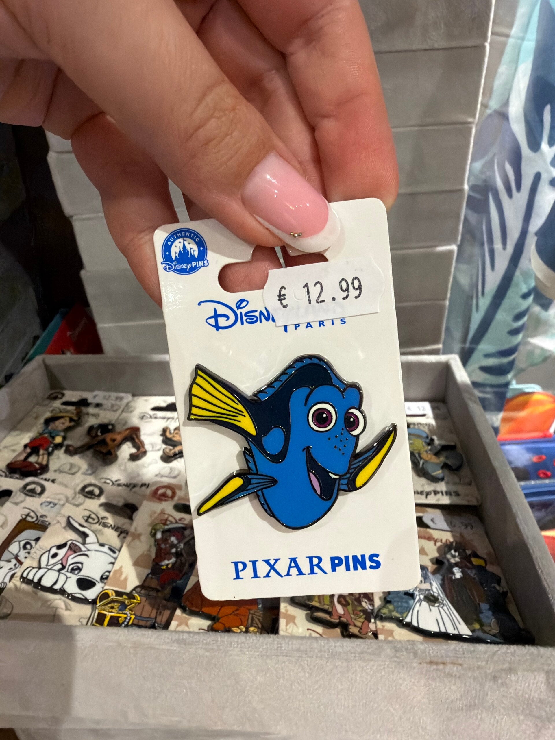 Pin Dory finding Nemo