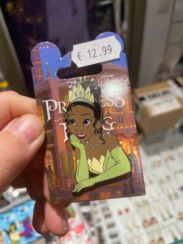 Pin Princess Tiana