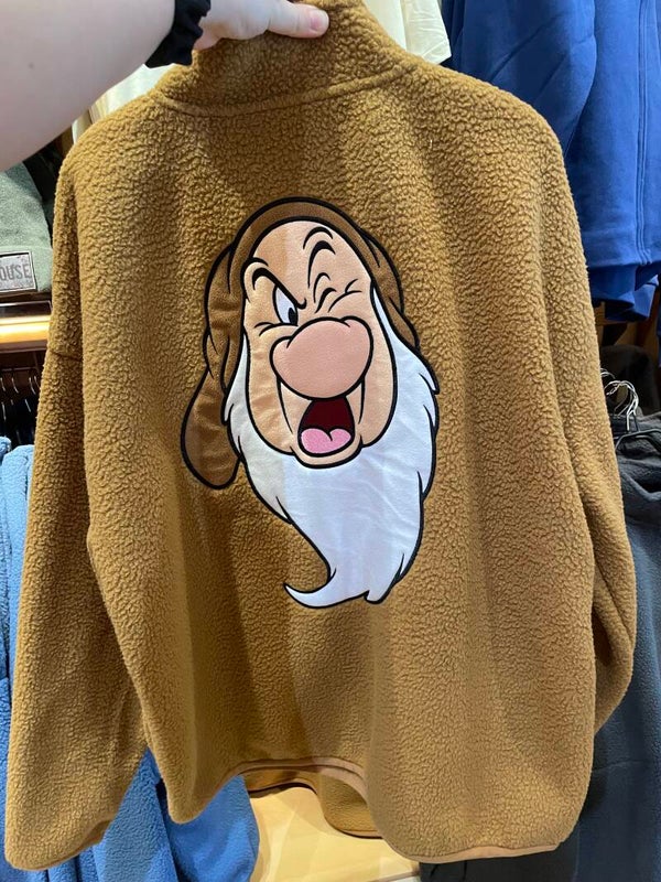 Grumpy Sweater Fluffy