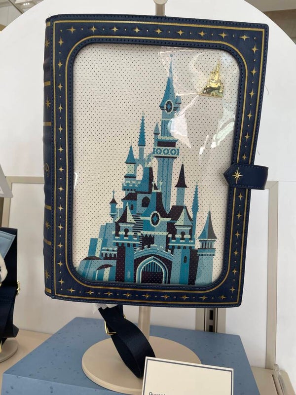 Loungefly rugzak boek