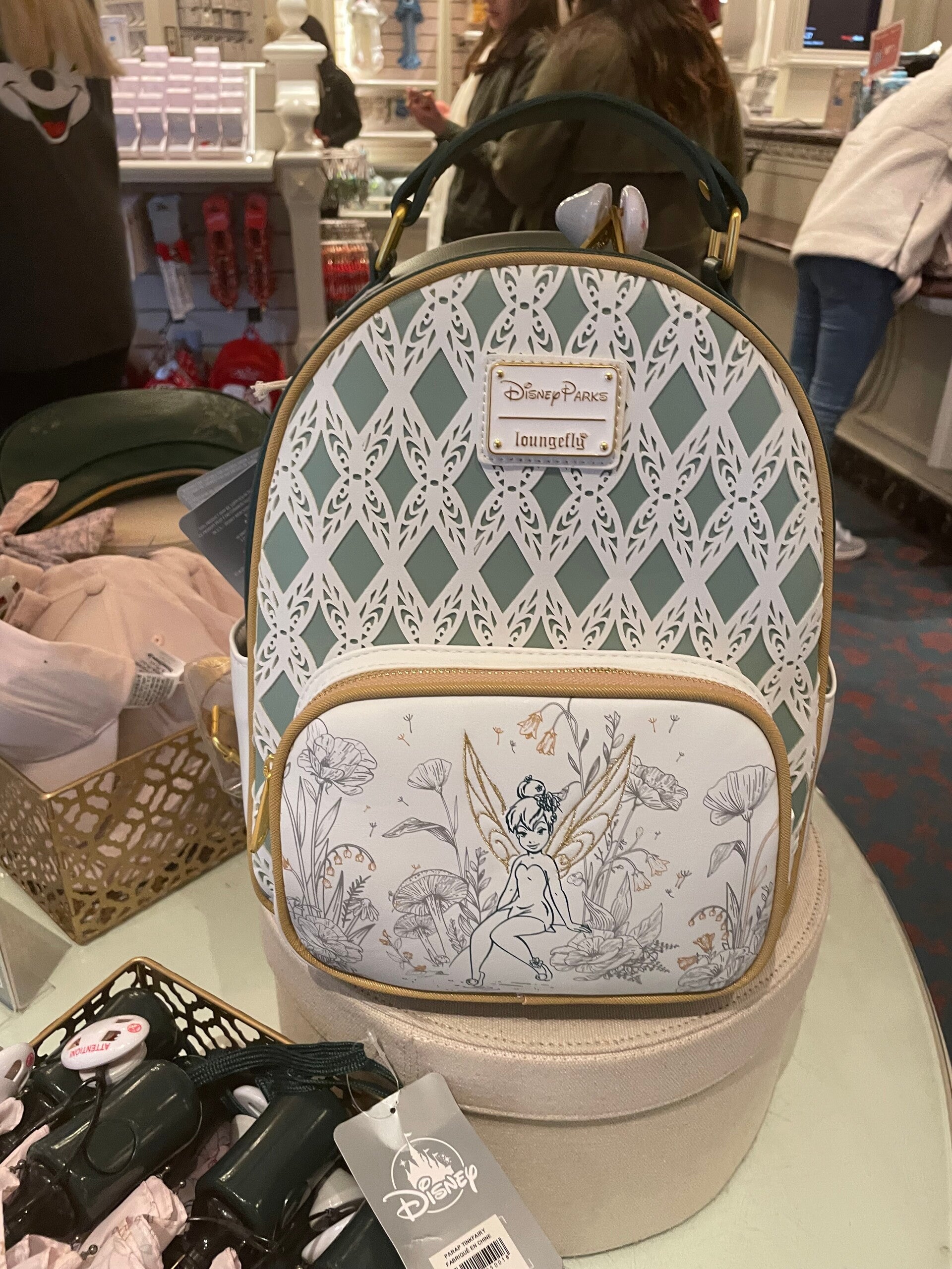 Loungefly rugzak tinkerbell