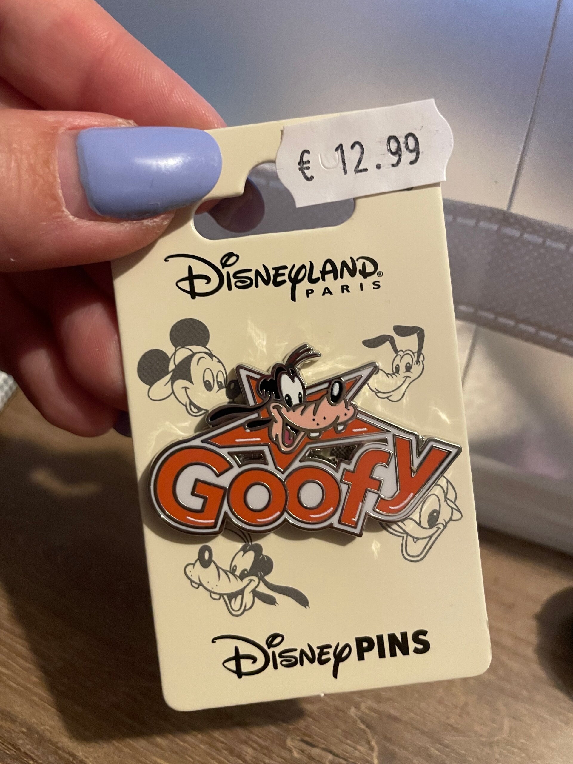 Pin GOOFY