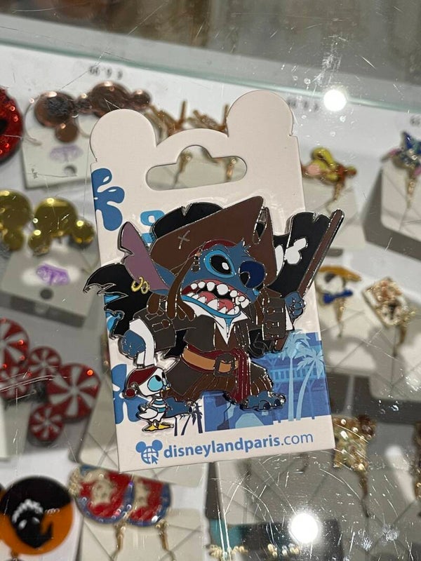 Pin 94 Stitch Pirates