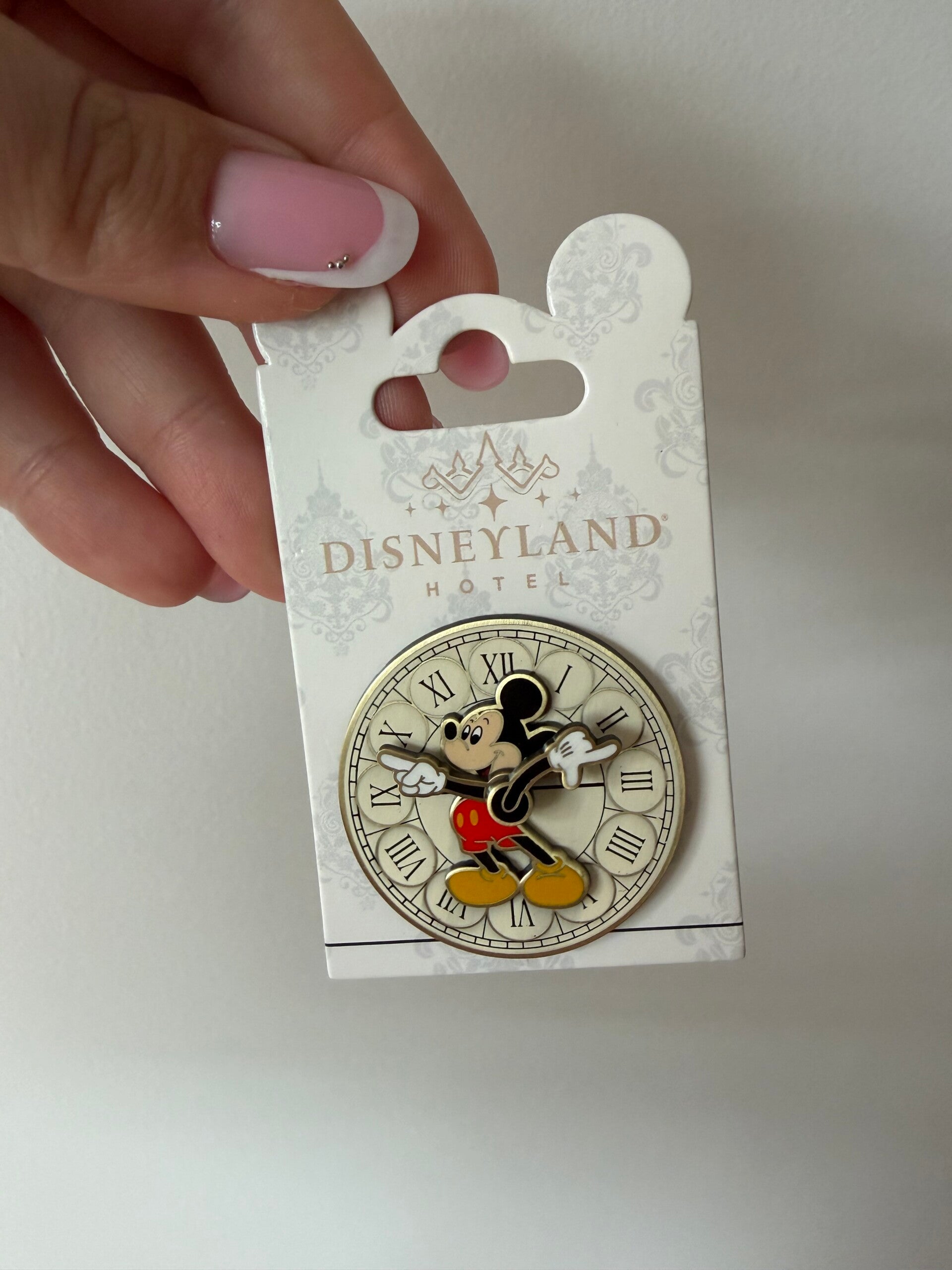Pin Disneyland hotel klok Mickey Mouse