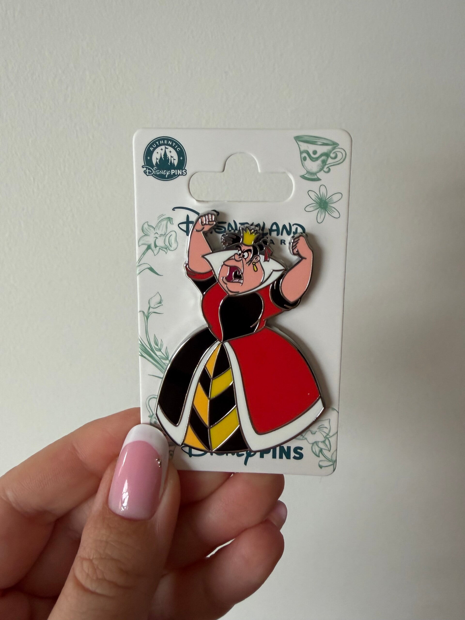 Pin Queen of hearts hartenkoningin Alice in Wonderland