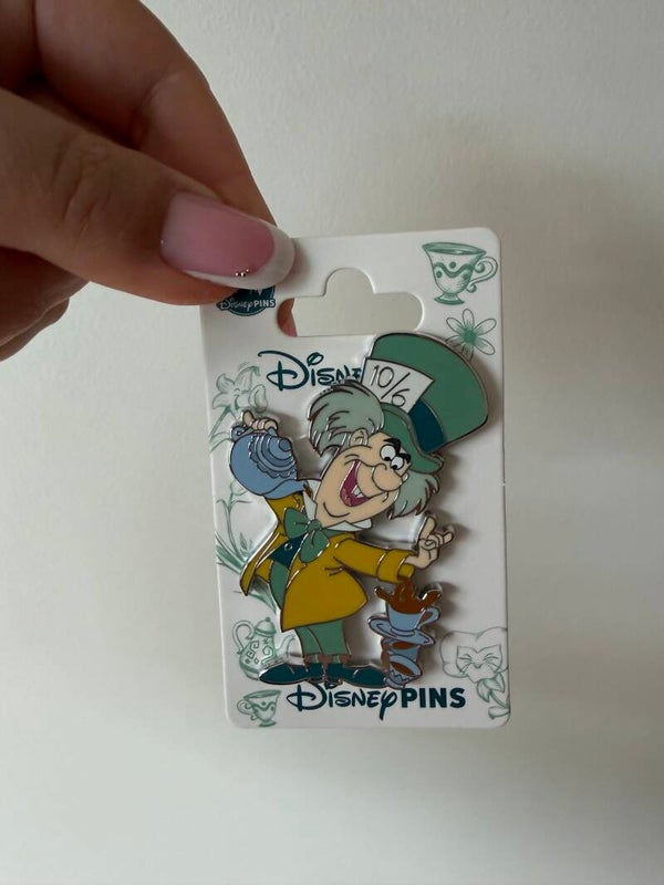 Pin Mad Hatter Alice in Wonderland