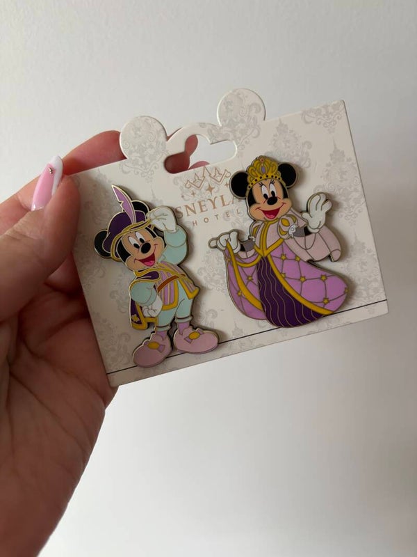 Pinset Disneyland hotel Mickey Mouse en Minnie Mouse