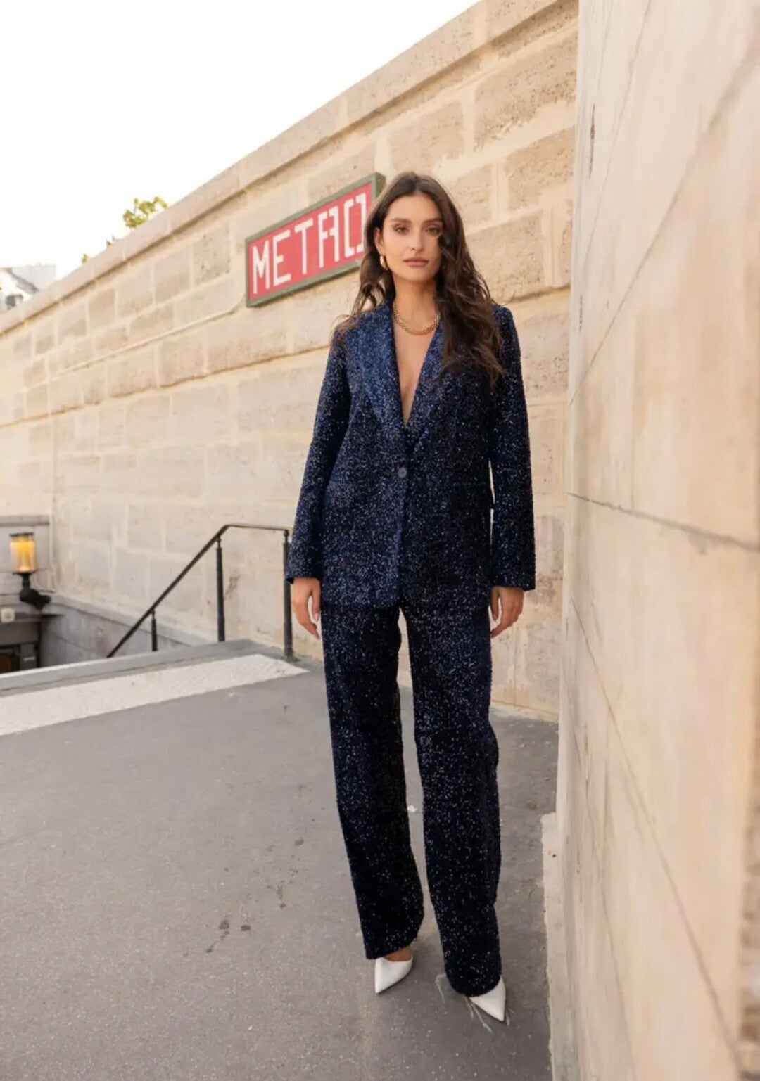 Pantalon droit en sequins