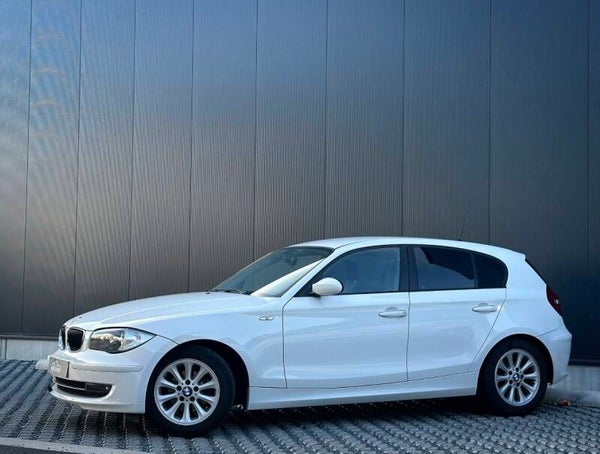 BMW 116i Benzine | 04/2009 | 126dkm | In Uitsteekend Staat