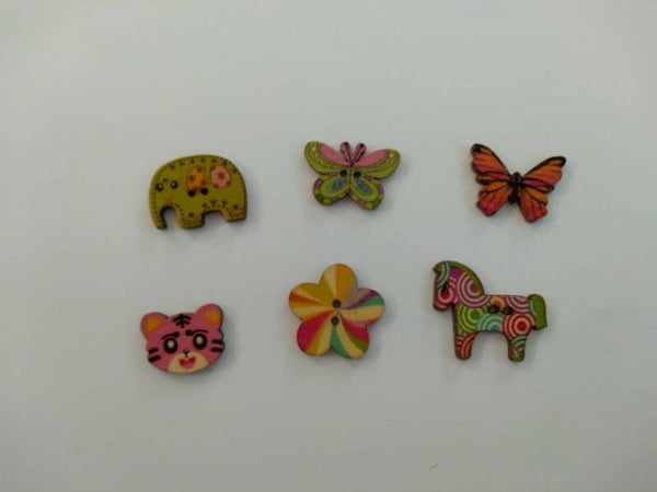 Knopenset 2 Bloemen en beestjes 12 stuks