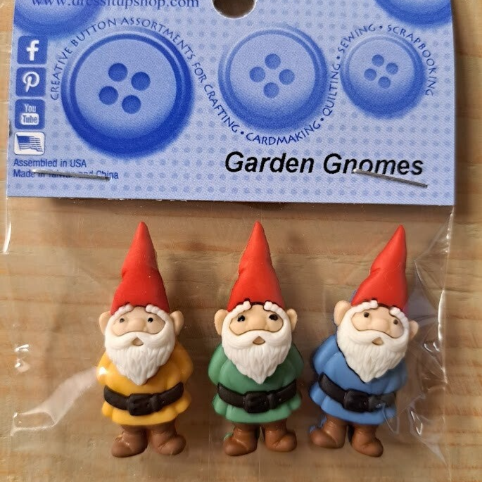 Dress it up - Sierknopen - Garden Gnomes